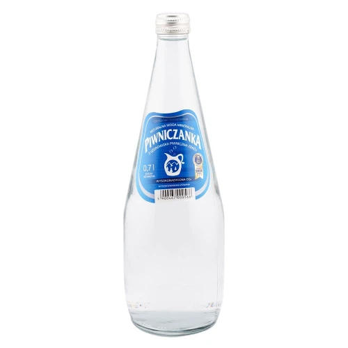 piwniczanka-0,7-wysokonasycona.jpg