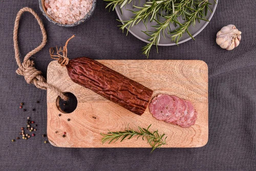 Las-kiełbasa-łowiecka-z-dziczyzny.jpg